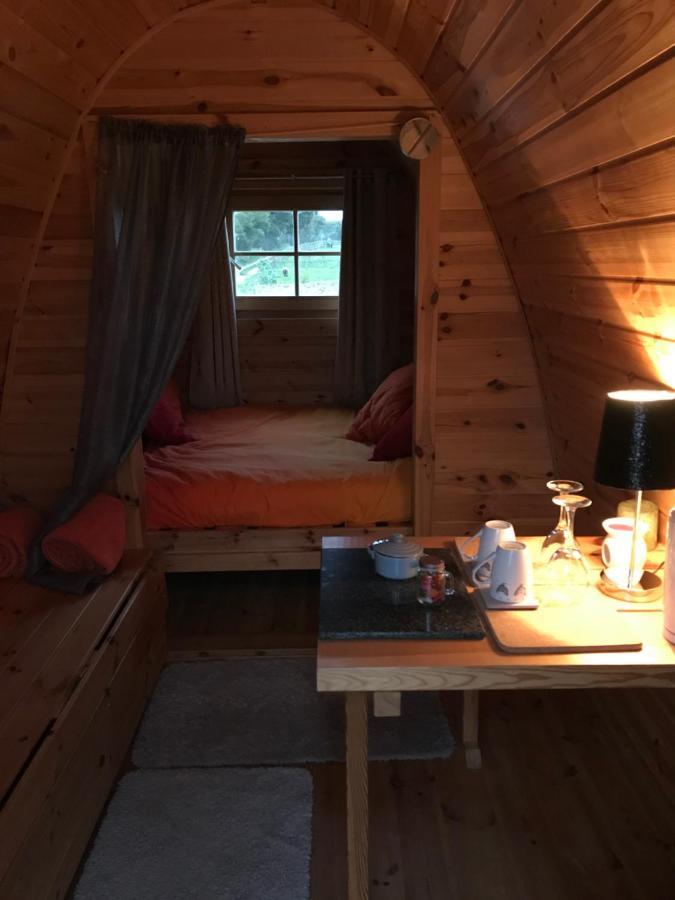 Norwell View Farm Glamping With Hot Tubs 호텔 바스 외부 사진