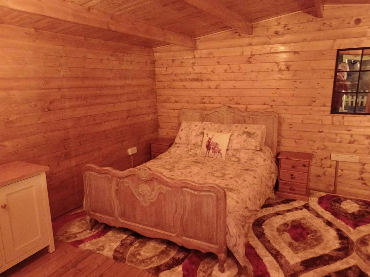 Norwell View Farm Glamping With Hot Tubs 호텔 바스 외부 사진